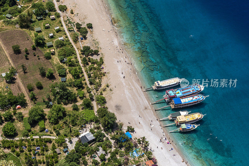 来自Oludeniz的蝴蝶谷。Fethiye /土耳其。